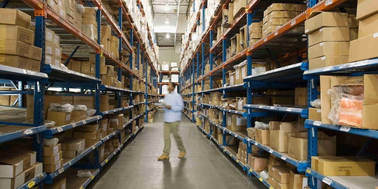 Perbedaan Warehouse Management dan Inventory Management dalam Bisnis